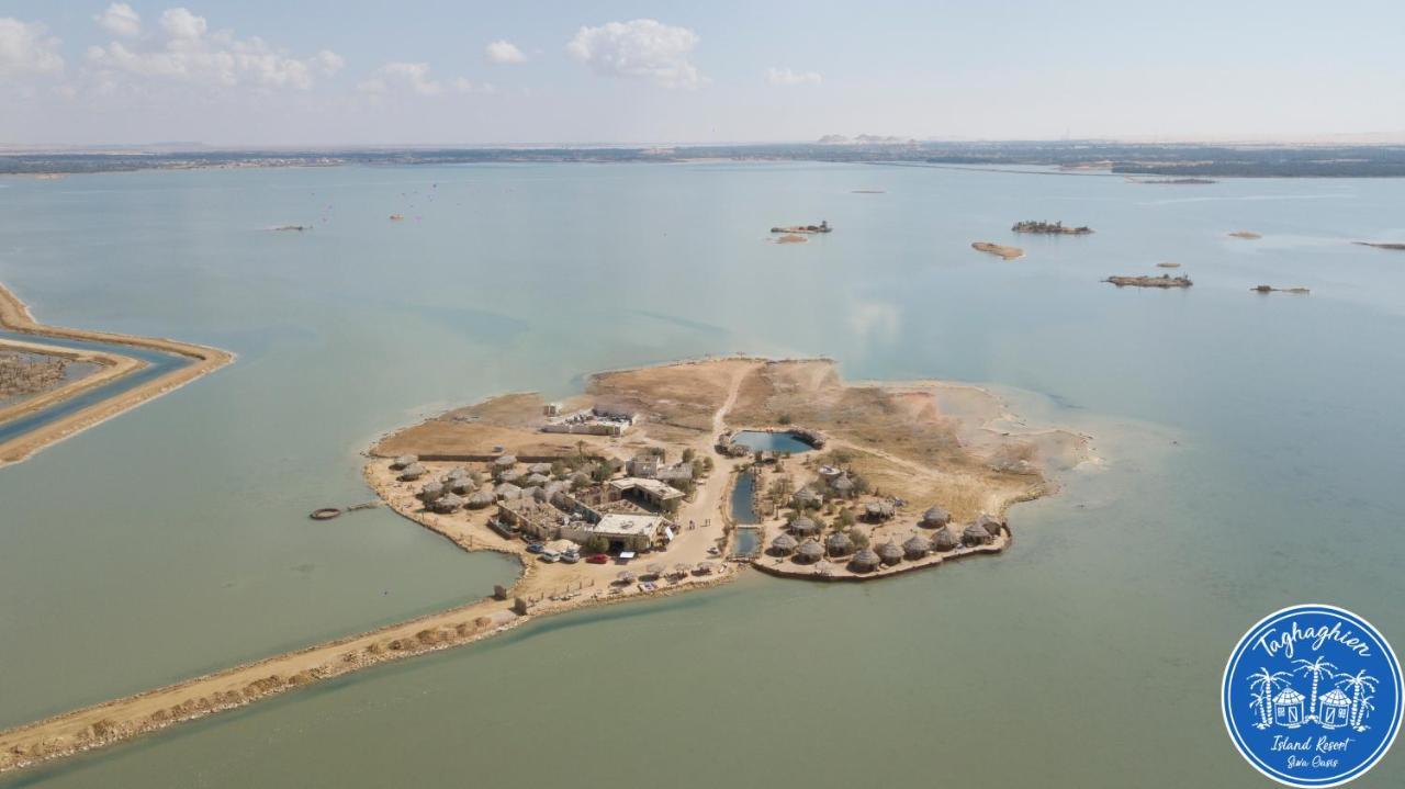Taghaghien Island Resort 시와오아시스 외부 사진